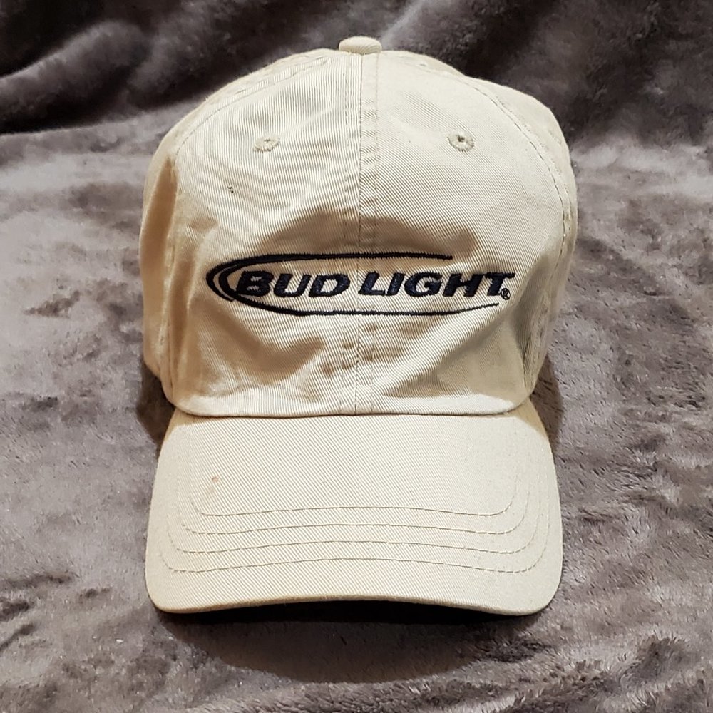 BUD LIGHT ONE SIZE FIT ALL UNISEX BEIGE CAP Pre-Owned